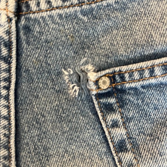 Women's H&M Jean Shorts - Picture 4 of 4